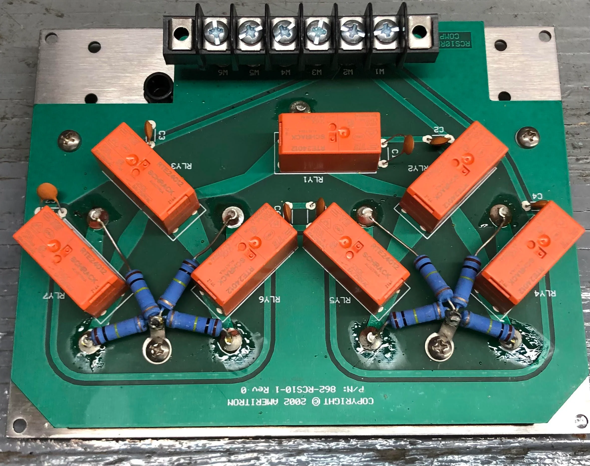 80-RCS10-2  RCS10 OUTDOOR RELAY BOX ONLY