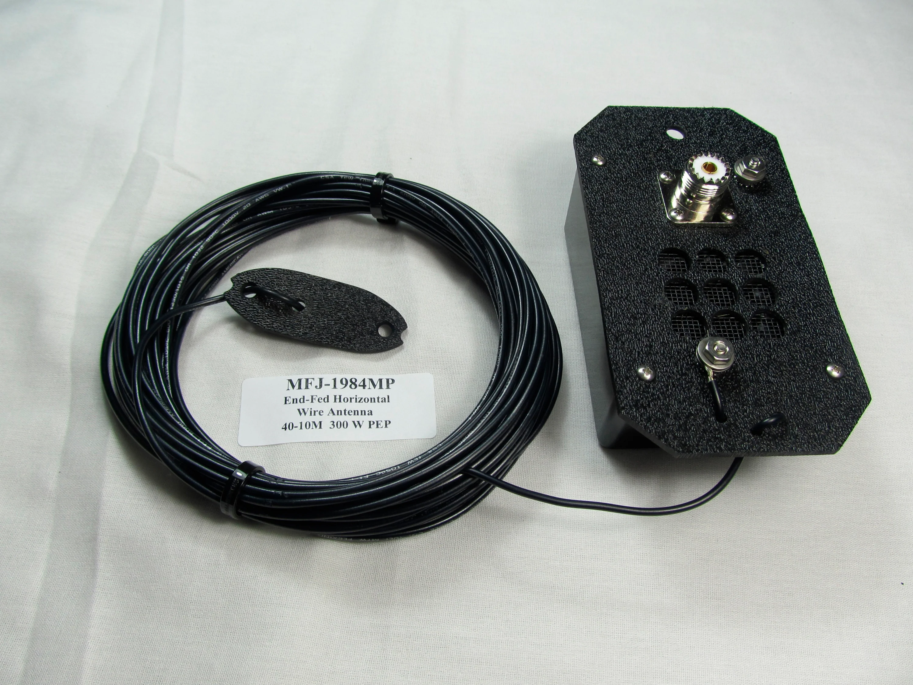MFJ-1984MP, END FED, 1/2 WAVE, 40-10M, 300W, WIRE ANTENNA