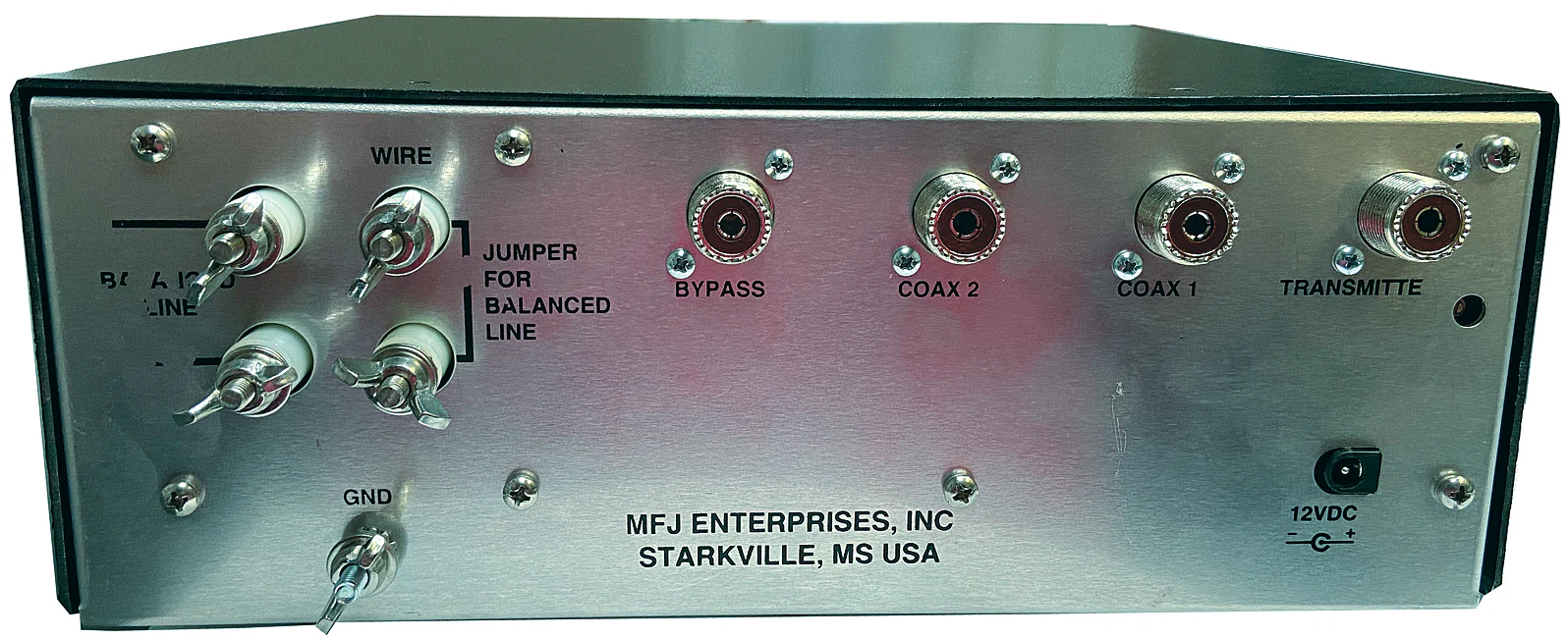 MFJ-962E, 1500W,. 1.8-30 MHz, Manual Antenna Tuner